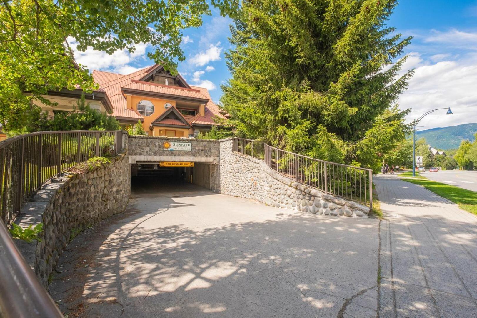 Sunpath By Outpost Whistler Exterior foto